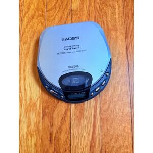 Koss CDP568Series Portable CDPlayer 40 Second Anti-Skip DBBS Silver Vintage 1998